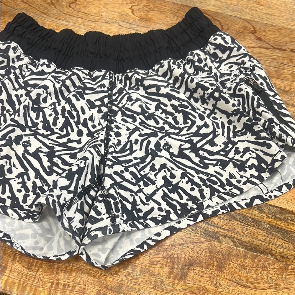 Stylish Black and White Women's Lululemon Tracker Shorts